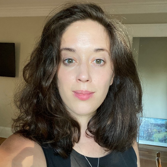 Meet your Posher, Eliza Haynes - Picture 1 of 1